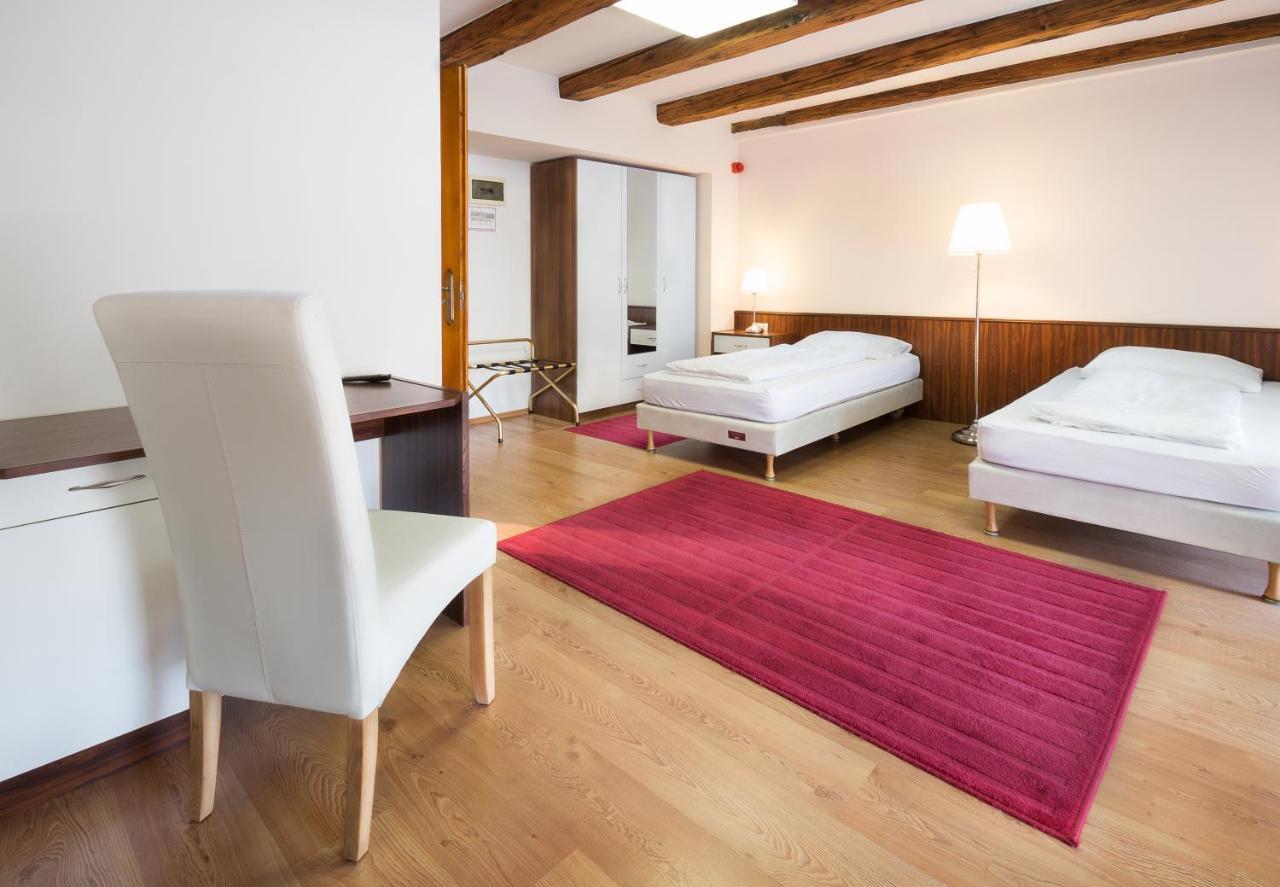 베크 Rubra Panzio B&B 외부 사진