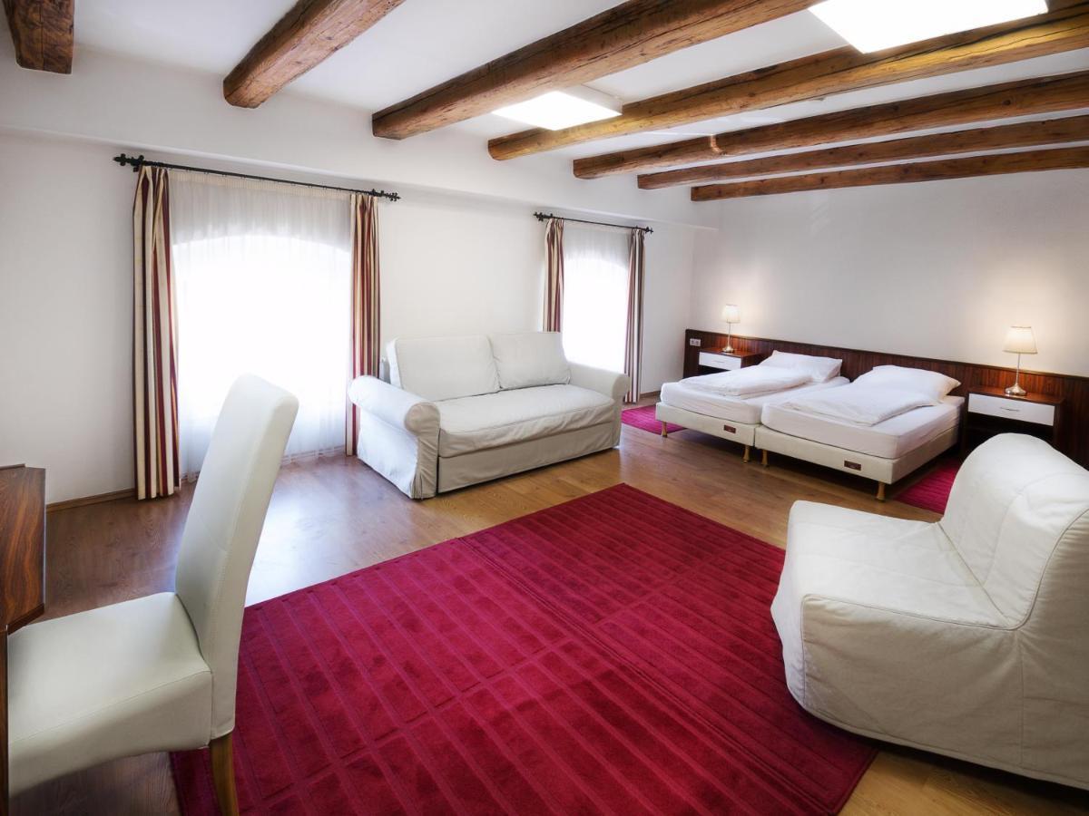 베크 Rubra Panzio B&B 외부 사진